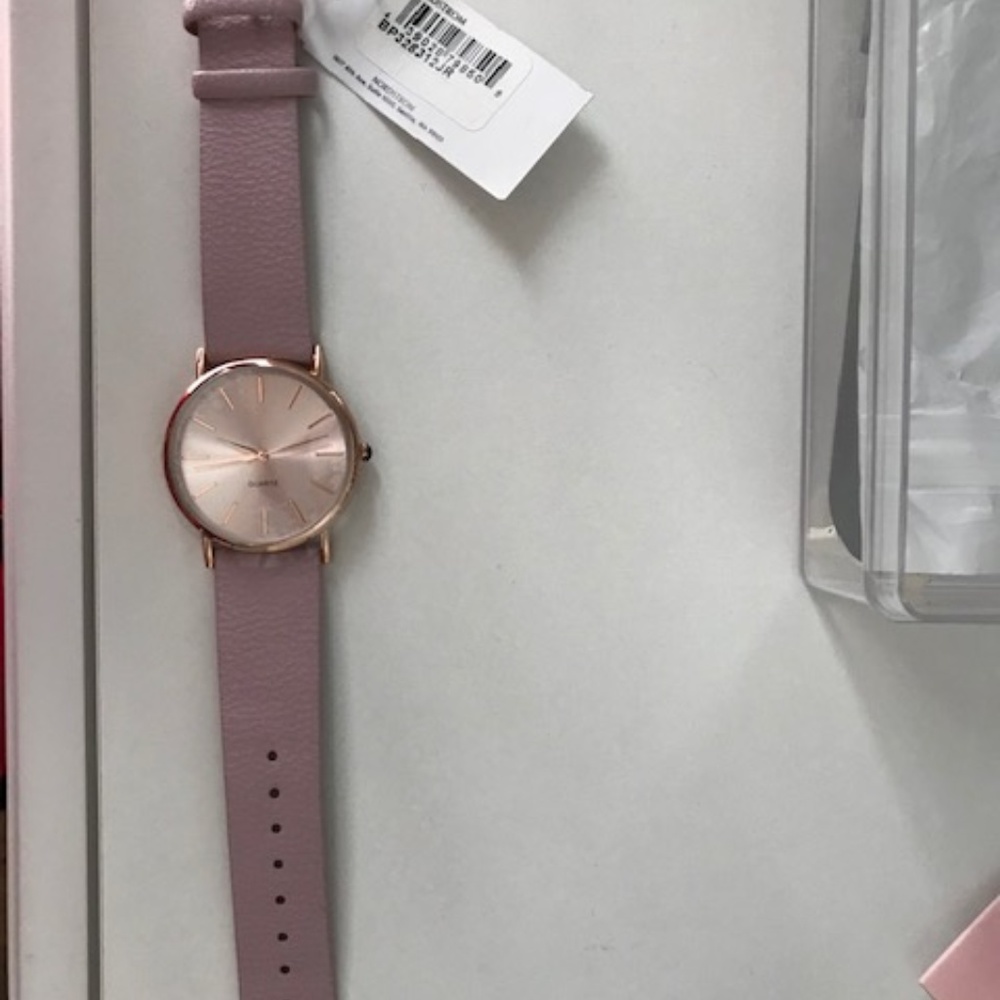 BP Rose Gold Watch - Picture 5 of 5